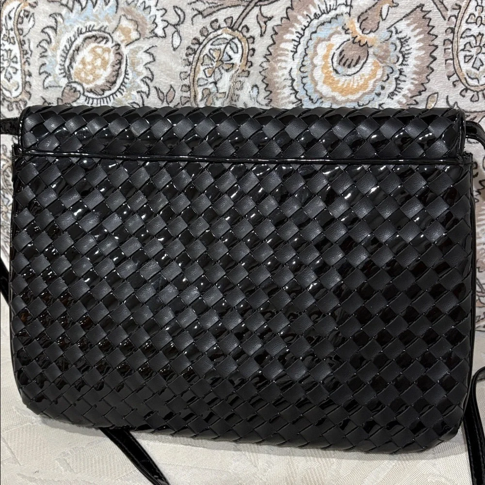 Vintage Aspects Classic leather Black Woven Crossbody shoulder clutch bag